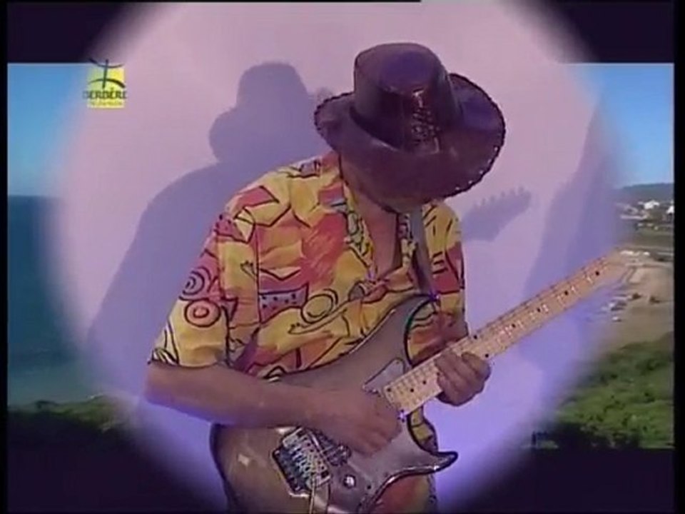 Ay amedyaz ssefru - Samy Syphax - Berbère TV 06 08 2010