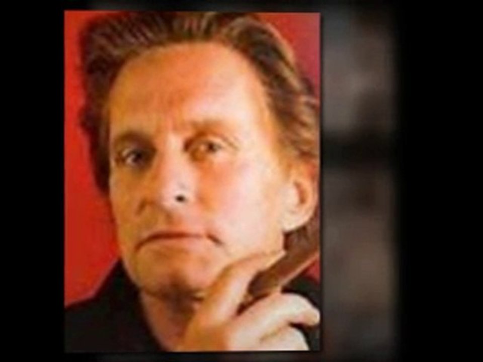 Cool Like Robert Pattinson - Why can he smoke so cool