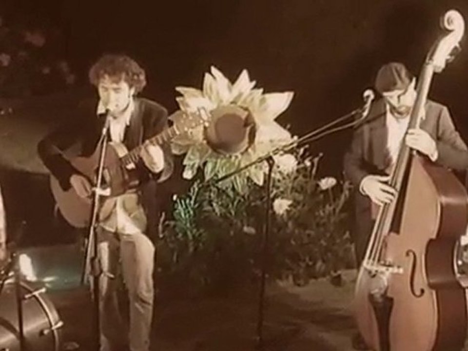 he ma jolie (live at home acoustik)