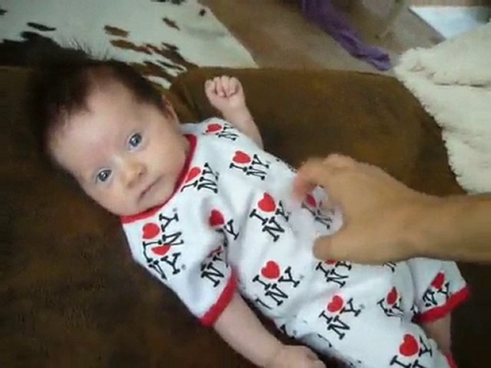 Les premiers gazouillis d'Hermine