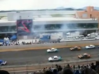 サーキットラン2010  パレード動画