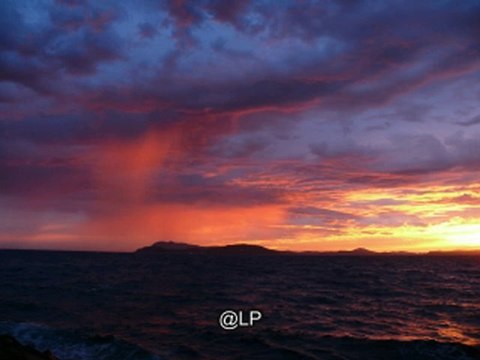 Le soleil se couche le Pradet Août 2010