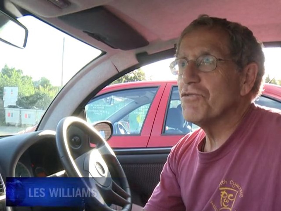 Welsh village turns rivers into green cash