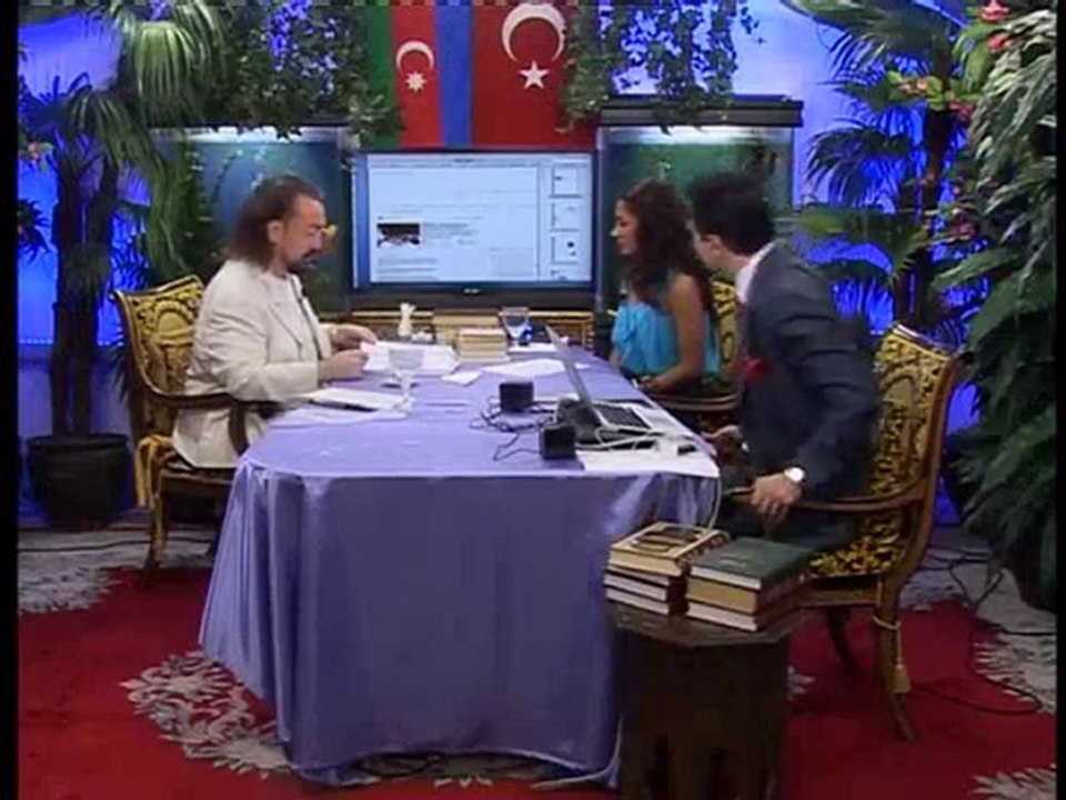Adnan Oktar KocaeliTV100828 Taha Akyol