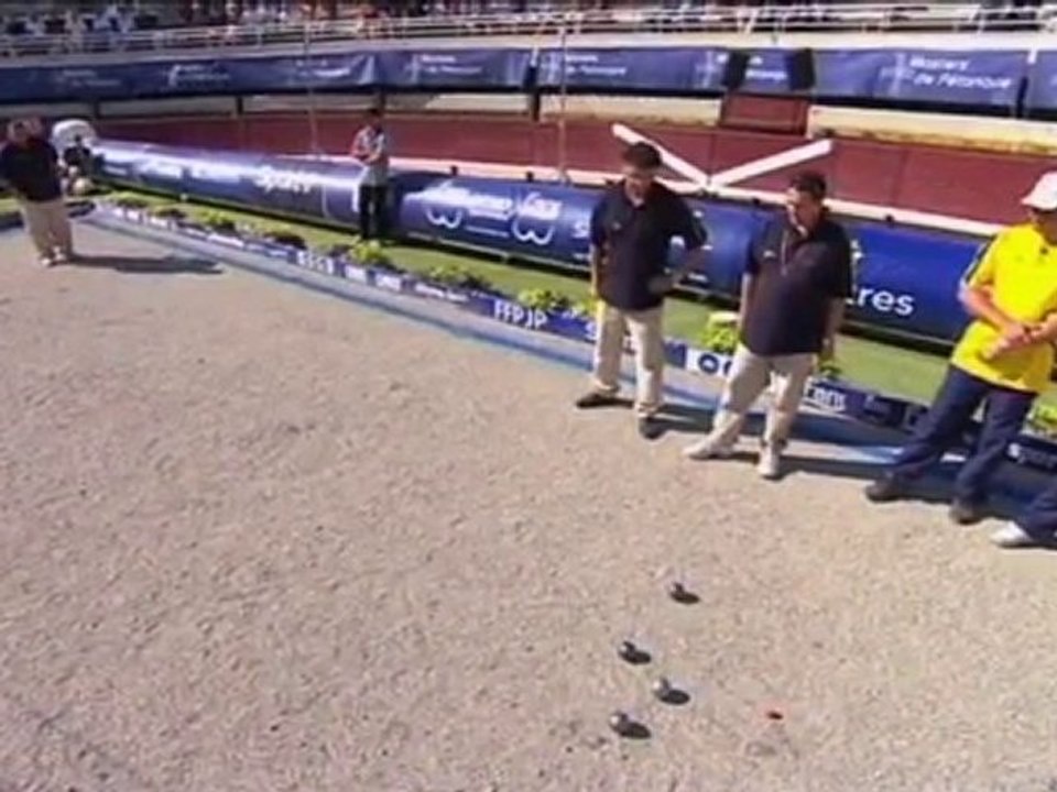 Le Journal des Masters de Pétanque (1ère 1/2 Finale- ISTRES)