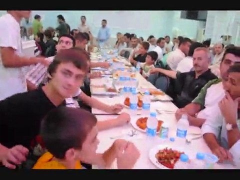 Alucra Çamlıyayla Köyü İftar Yemeği 2010 alucra.com