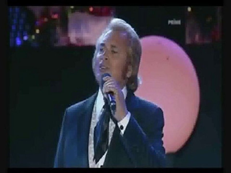 No One Ever Told Me - Engelbert Humperdinck - 2009 .wmv.