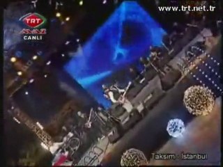 Ayna'dan Yansıyanlar - Gökyüzünde Yalnız Gezen Yıldızlar