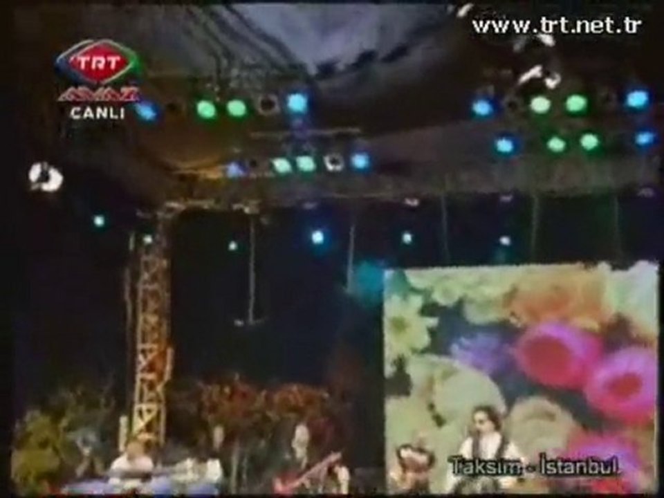 Gel Gör Beni Aşk Neyledi - Ayna'dan yansıyanlar