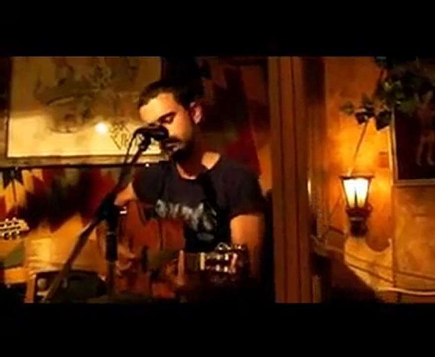 Beni Sana Sımsıkı Sarılı Görenler Olmuş