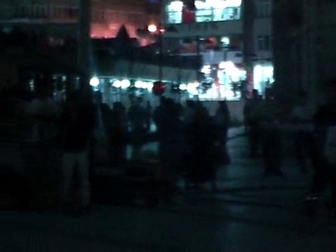 Doğan Karatepe NERDE BOYNU BÜKÜK BİR GARİP GÖRSEN