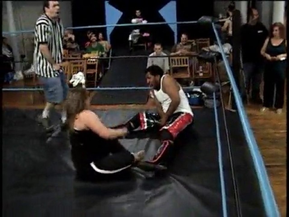 Beyond Redemption 2010 video 4 DJ Krymson vs Samantha Wylde