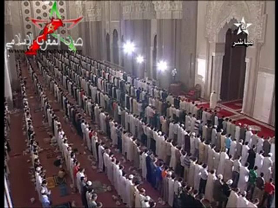 اصلاة العشاء  ابان رمضان المبارك وراء القزابري يبكي الآلاف