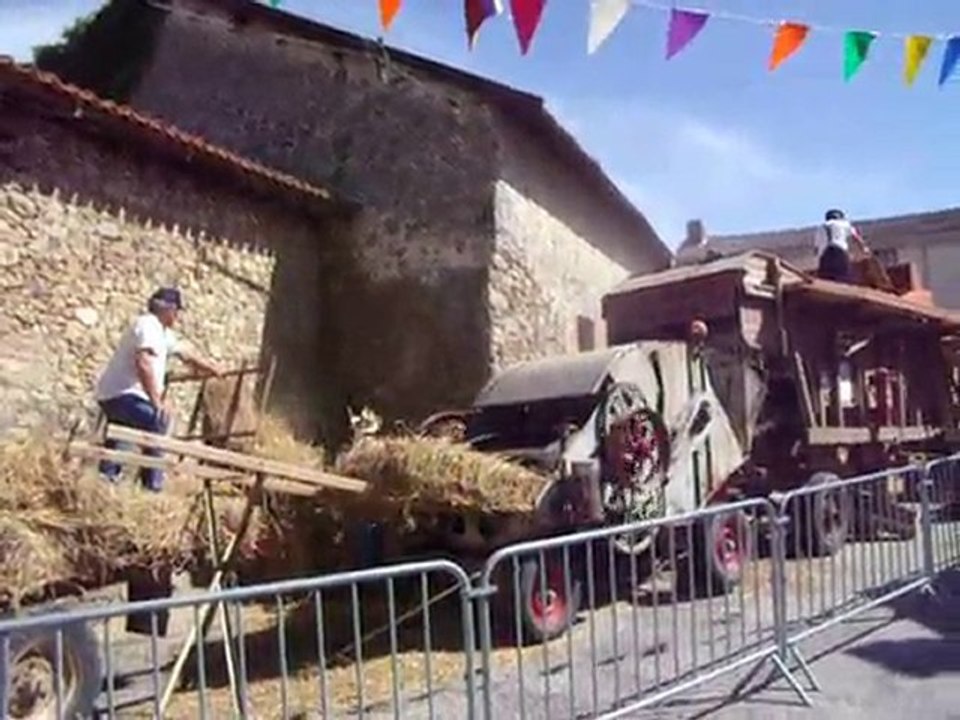 battage à l'ancienne fete artisanale charroux (87) 2010