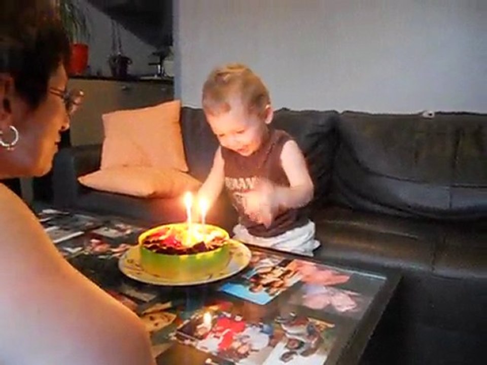 Mahé souffles ses 2 bougies !!!!