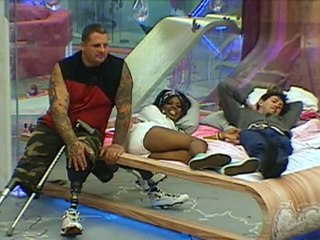 John James and Josie Its a hardnut life in the BB House!