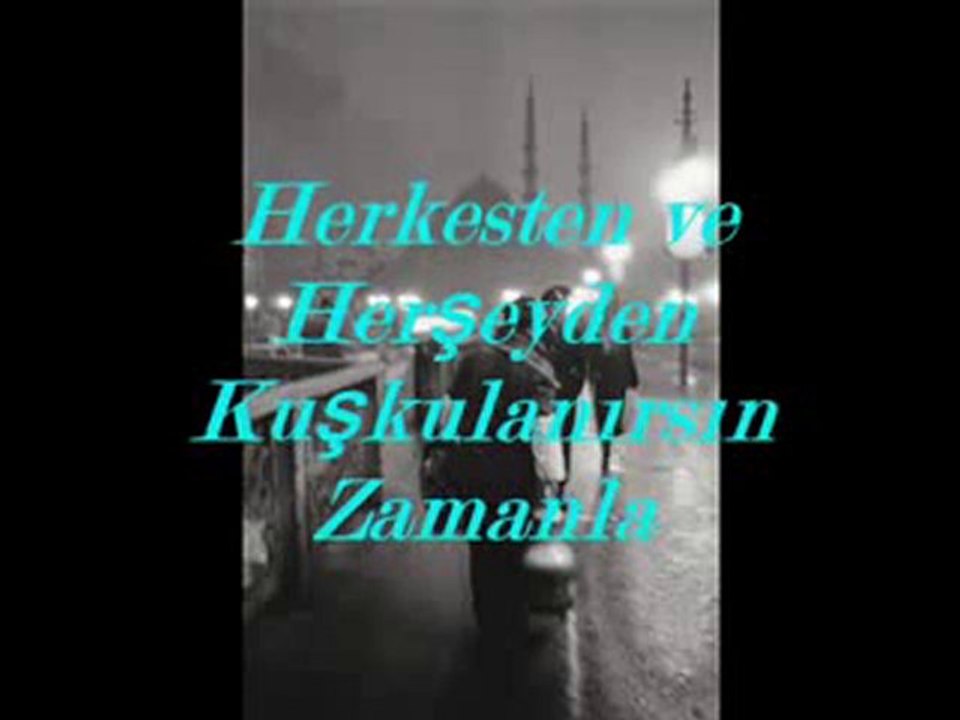 Sokak kedisi & Uyuzcuk Yalnizligi Bilirmisin