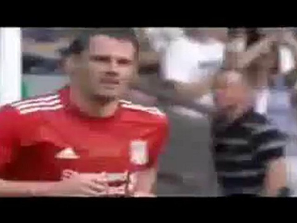 Penaltıdan kendi kalesine gol attı