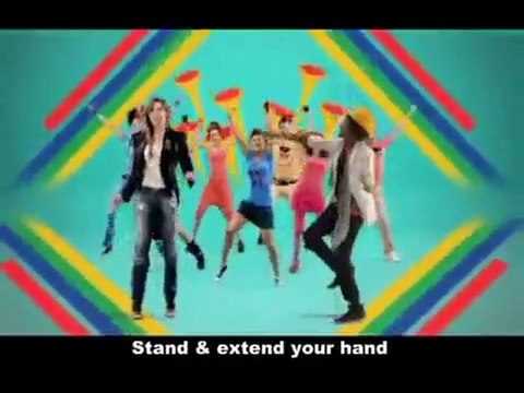 Nancy Ajram Waving Flag sosyetekaradeniz.com erdogansnck