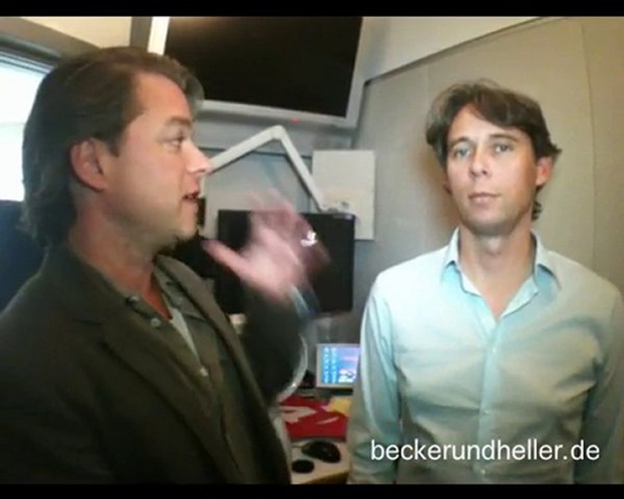 KANYE WEST - DEVIL IN A NEW DRESS (beckerundheller.de