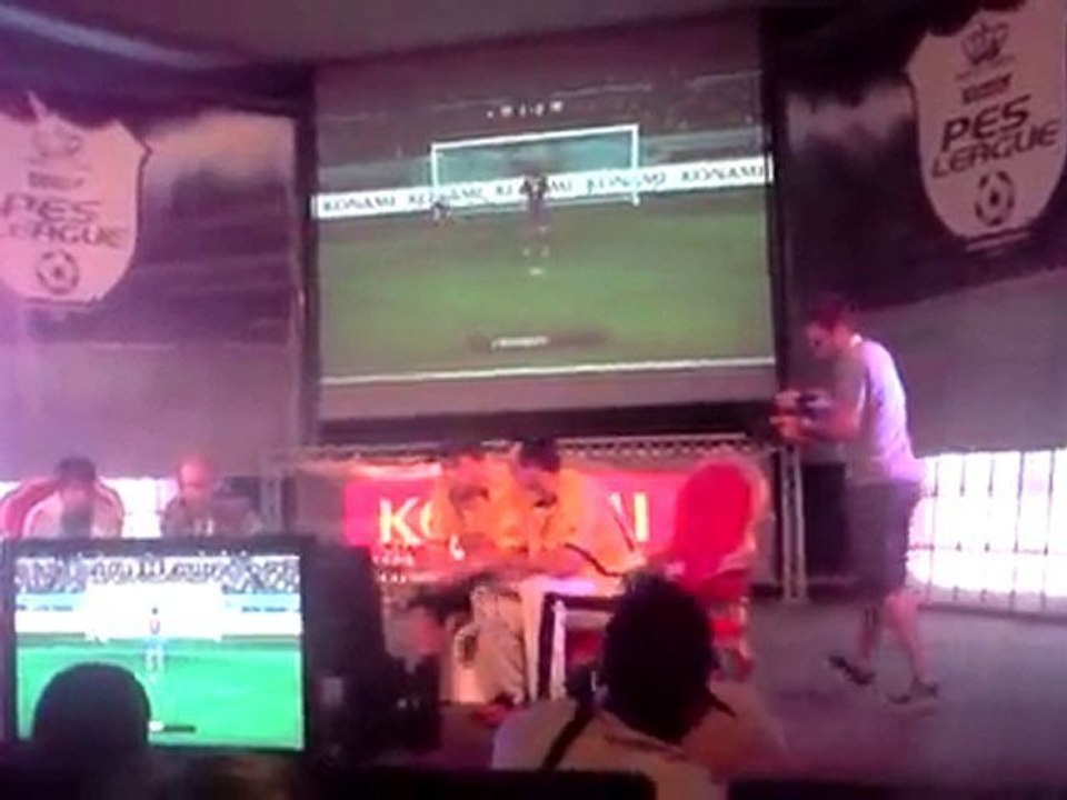 pes league stade de france finale  double séance de penalty