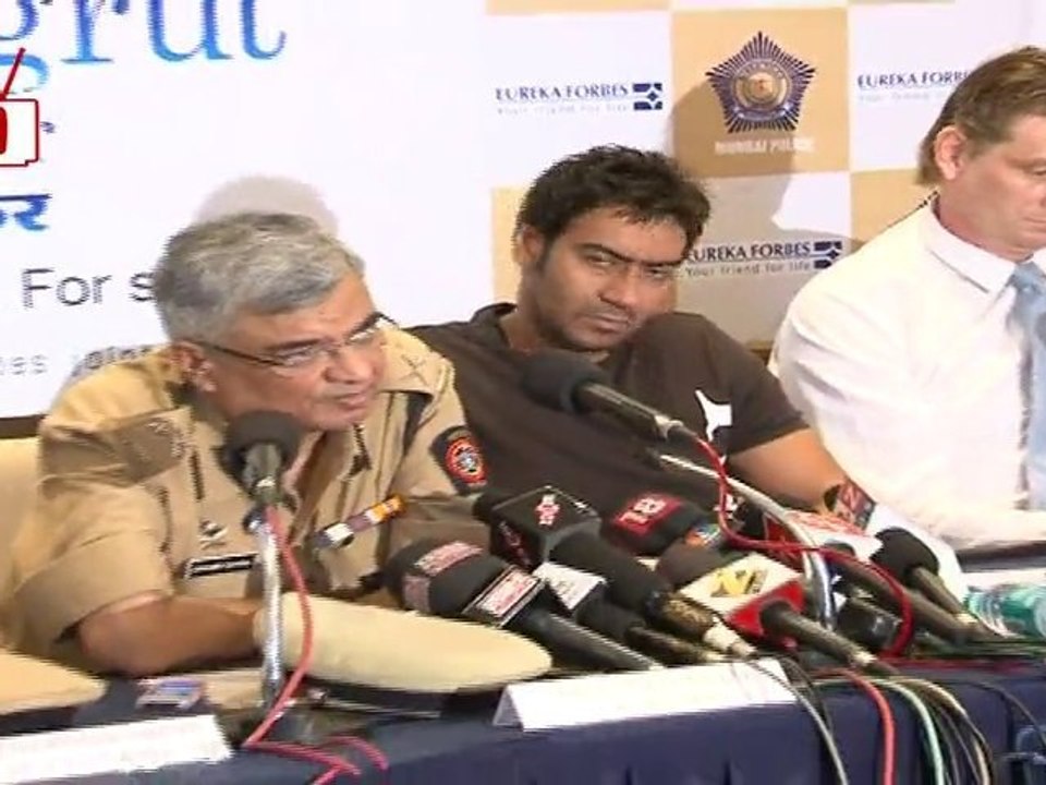 Ajay Devgan Insults Mumbai Police On Camera - HQ