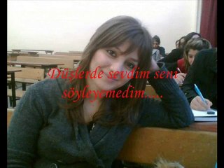düşlerde sevdim seni söyleyemedim