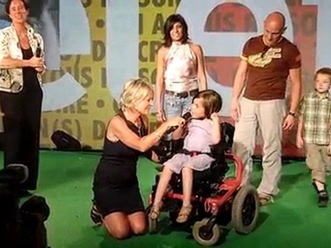 Juline - porte parole du téléthon 2010