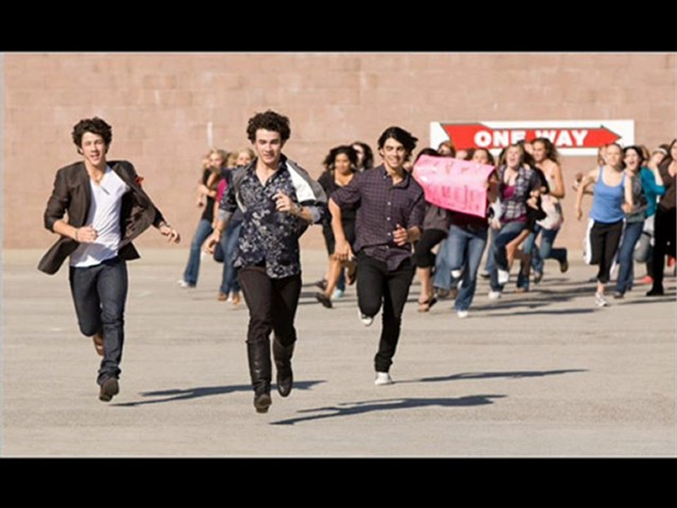 Jonas Brothers The 3D Concert Experience (2009) Part 1 of 13