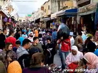 فريق المغرب يسبح ــ عند المسيح نركع