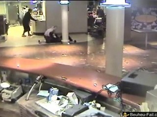 pacific sun hit by big waves 2