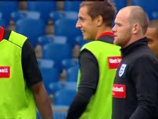 Prime Minister congratulates Rooney for 'scoring'