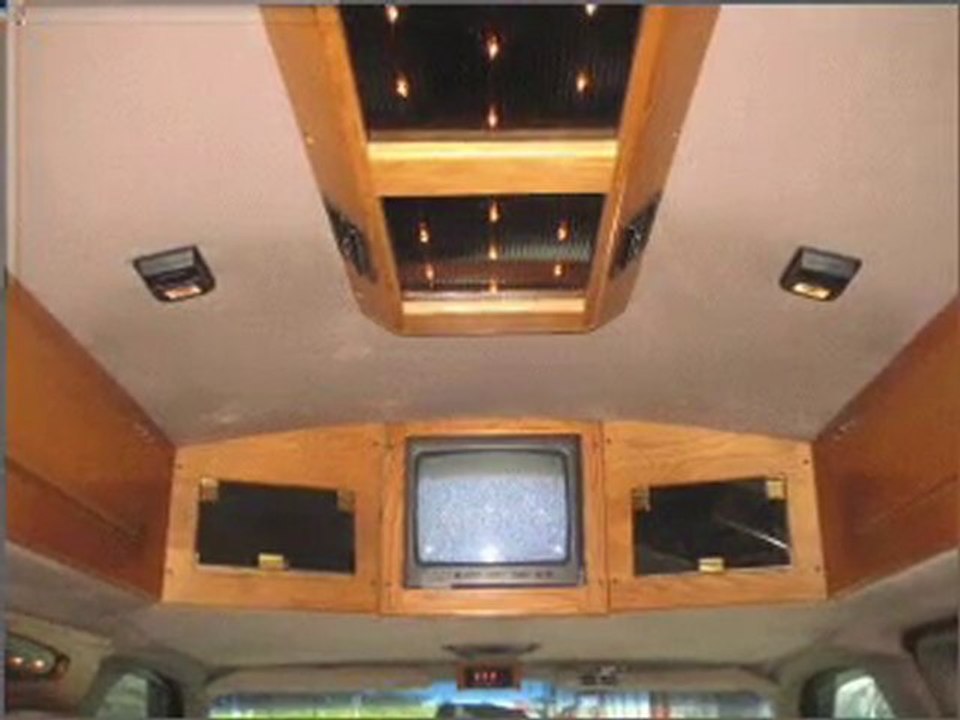 2000 GMC Savana Woodside NY - by EveryCarListed.com
