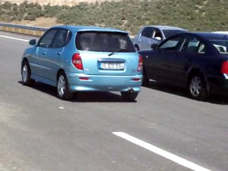 Drag Winner Passat 1.8T 150 hp+ vs Sirion 1.3 102 hp