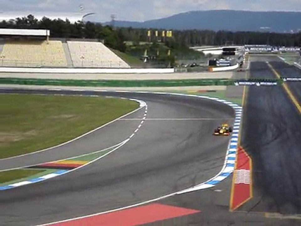 World Series by Renault Hockenheim 5/09/10 exhibition F1 R30