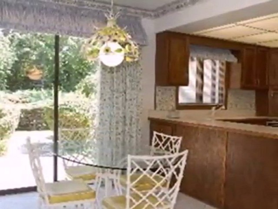 Homes for Sale - 203 Bridle Path Cir - Oak Brook, IL 60523 -