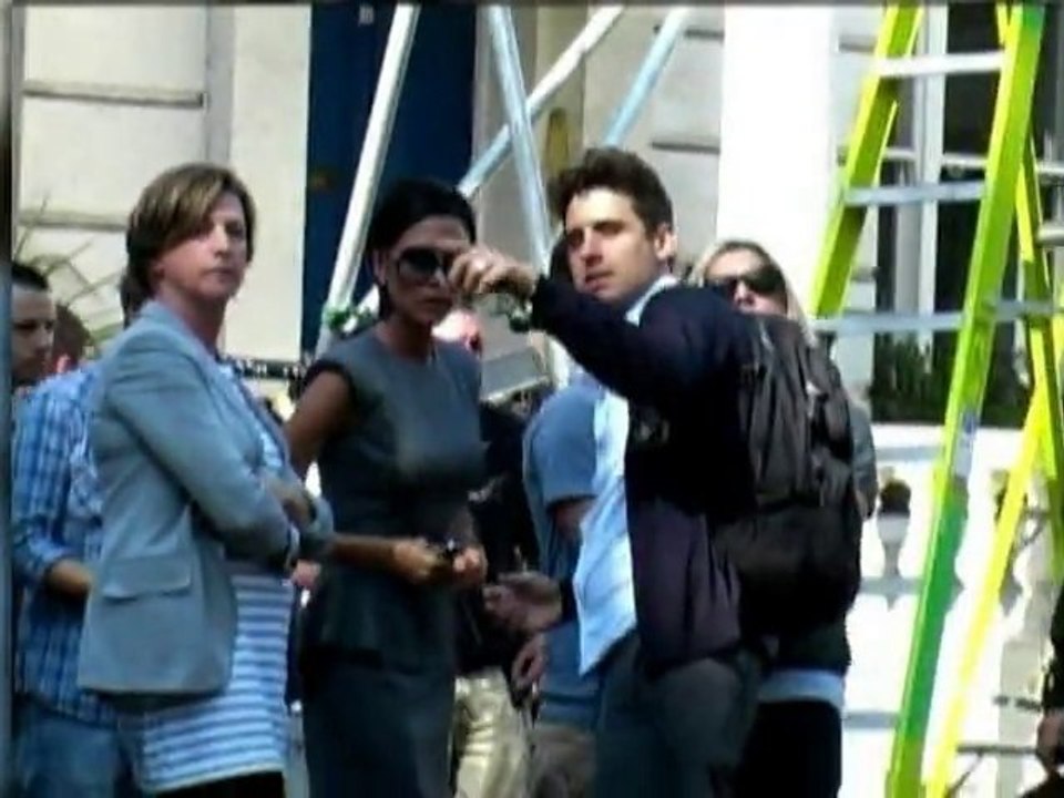 SNTV - Posh à la semaine de la mode