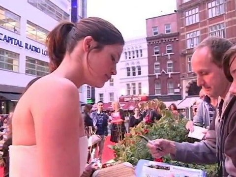 SNTV - Splash celebrity news beat