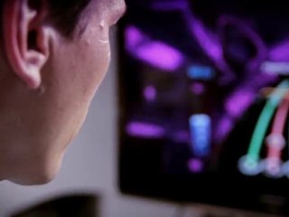 DJ Hero 2 - DJ Tiesto Ambassador Trailer