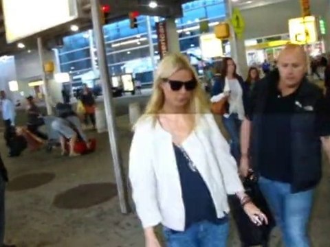 SNTV - Splash celebrity news beat