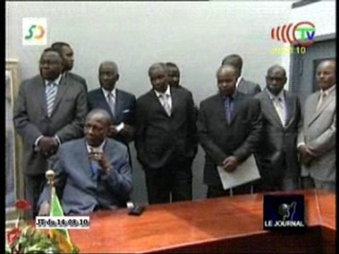 Signature de conventions au ministère des mines