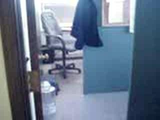 Un Peu Nerveux Le Gars