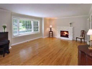 Homes for Sale - 1211 Oak Knoll Dr - Lake Forest, IL 60045 -