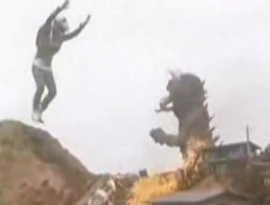 ゴッドマン　アブナイ