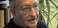 Noam Chomsky, regard critique sur l'Amérique