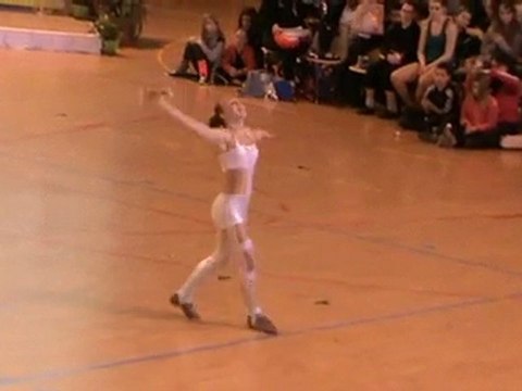 Twirling FFTB 1/4 finale N1 Cadette : Laurie Dupuis