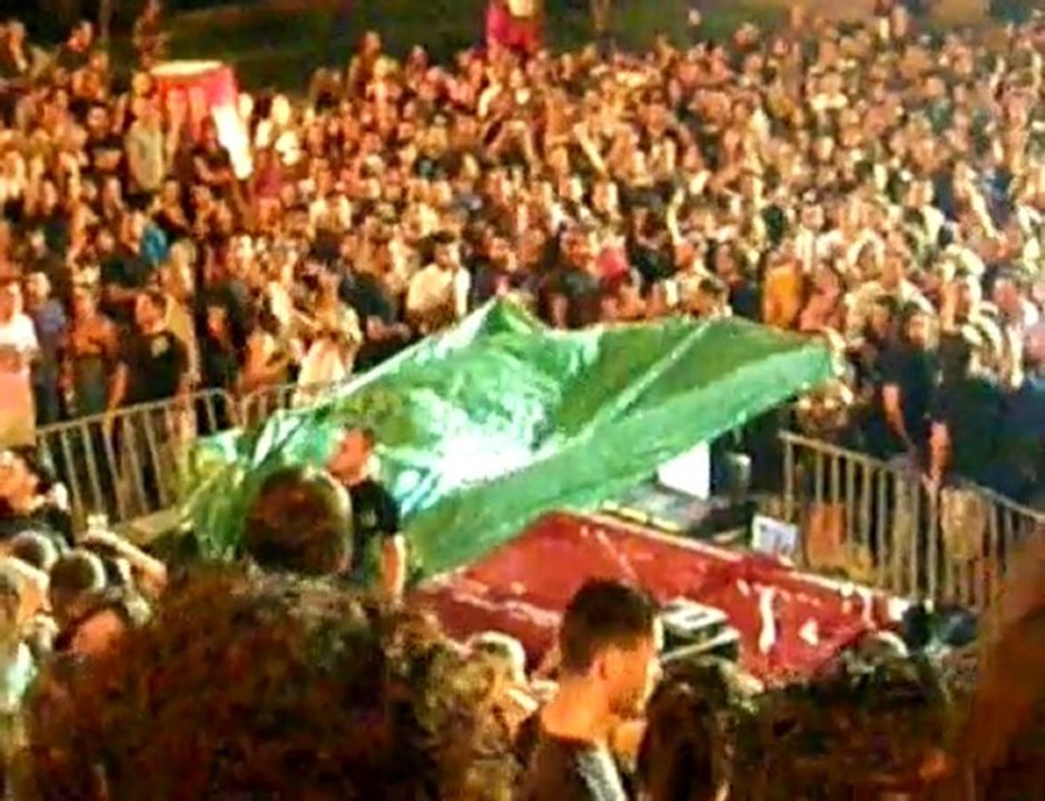 PLACEBO Live Thessaloniki apodokimasia koinou`