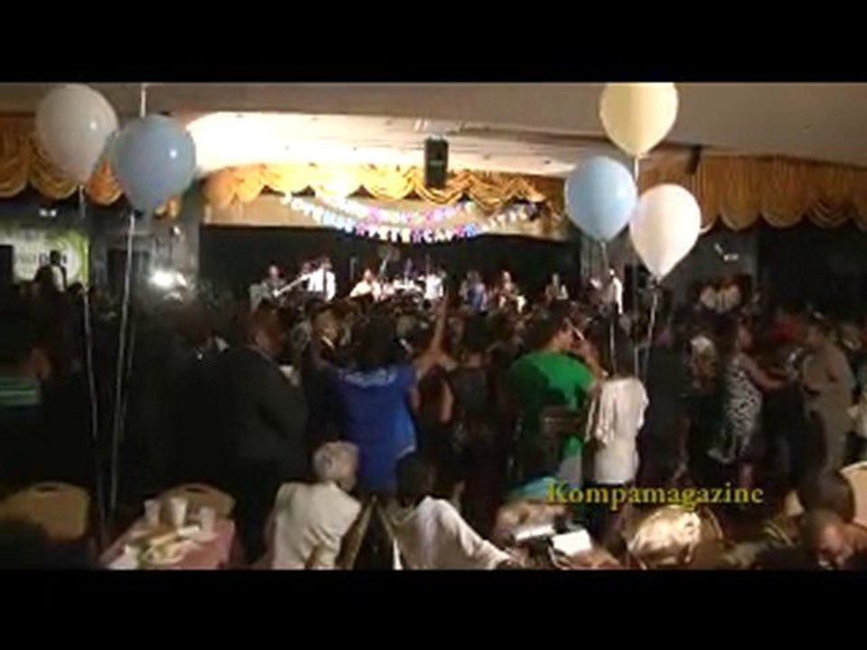 ZENGLEN with LAROSE & JOSMINAH (Le Grand Nord Miami 2010)