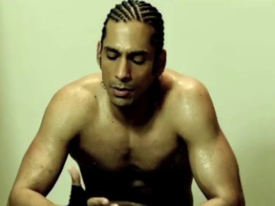 [New!!] Yvane - LOIN DE LUI /Clip cabo zouk 2010