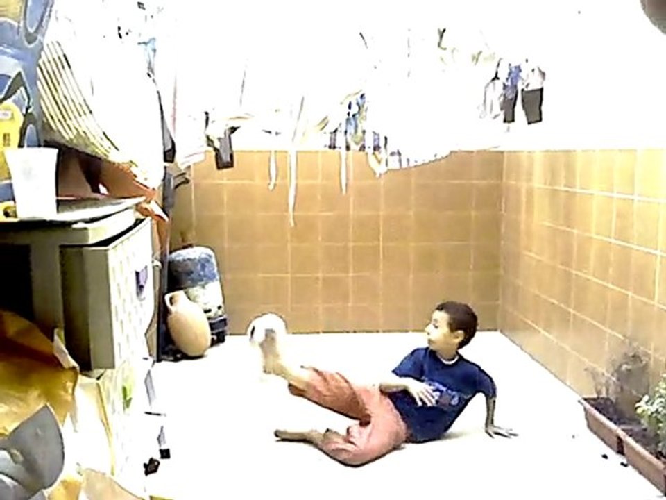 Casillas, buffon, julio cesar, Lloris, kameni, van der sar..